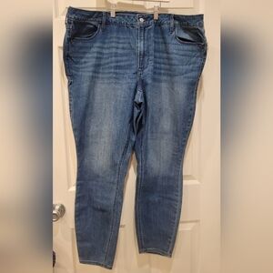 Old Navy  Wow High-Rise Super Skinny Jeans - 22 - New with Tag